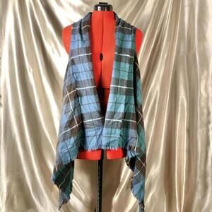 Draped frayed flannel sleevless cardigan!